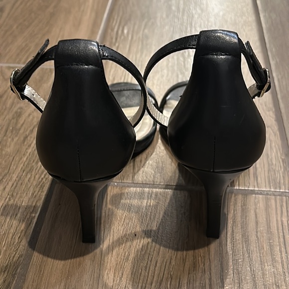 Bandolino Womens Madia Dress Sandals size 9.5 - Picture 4 of 9